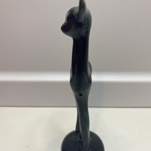 Vintage Standing Deer Fawn Blue Mountain Pottery BMP Teal Green Drip Glazed - Picture 4 of 8